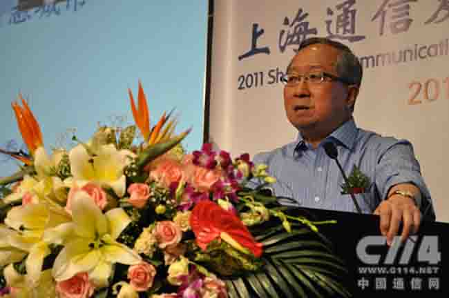 高新民：智慧城市建设应避免新瓶装老酒及纸上谈兵